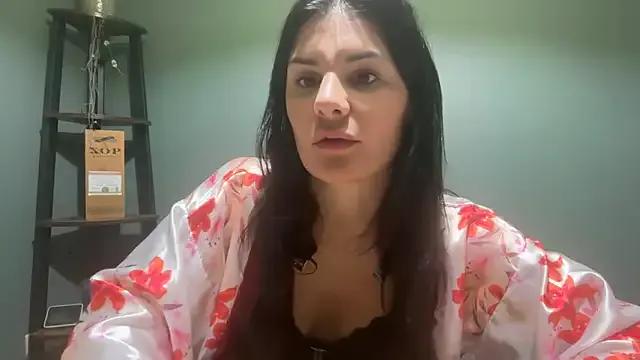 Petitecookie from StripChat is Freechat