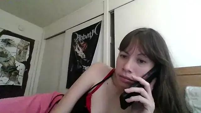 Petitedoll29 from StripChat