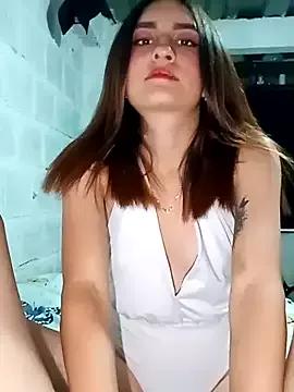 petitejulis from StripChat is Freechat
