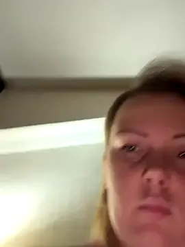 Piccolamonella29 on StripChat 