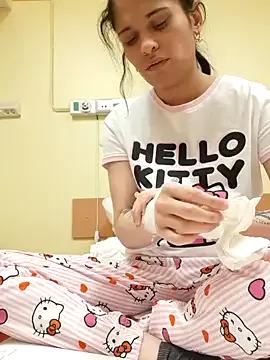 PicikeAngi from StripChat