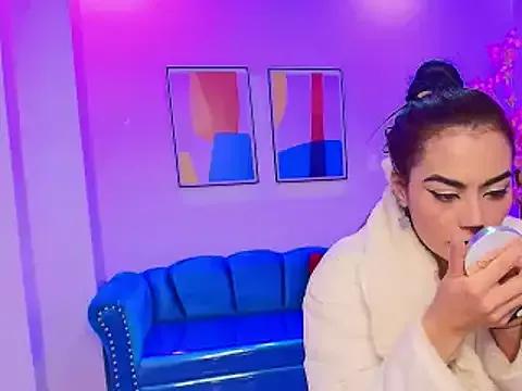 Piink_panther from StripChat
