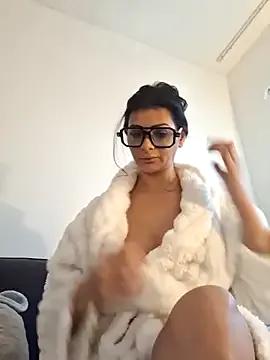 Pillango1212 from StripChat