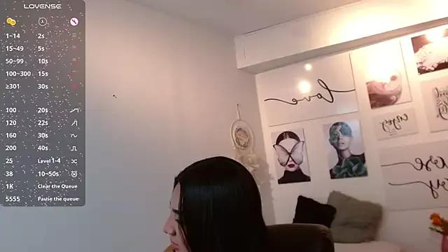 pink_emeral from StripChat is Freechat