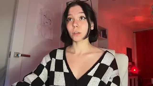pinkdolly18 from StripChat is Freechat
