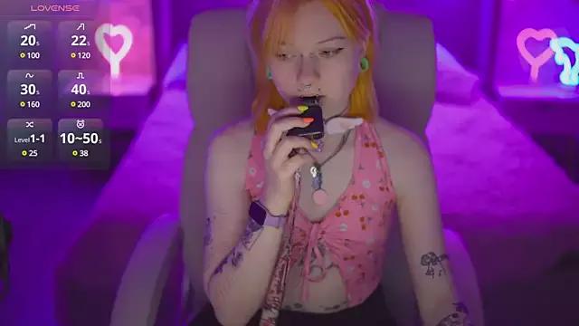 PinkyPixy from StripChat is Freechat