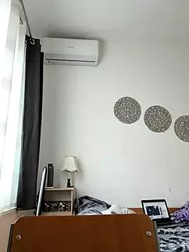 Pisypussy from StripChat is Freechat