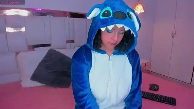 PittAndLunaa from StripChat is Freechat