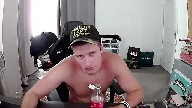 PKrisztian from StripChat is Freechat