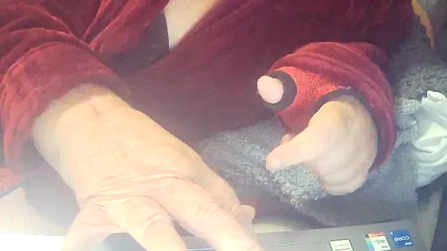 Playful_MILF_Demi from StripChat is Freechat