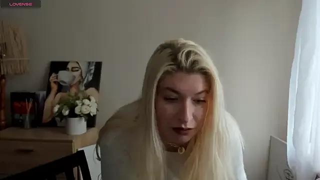 pleasure_territory from StripChat is Freechat