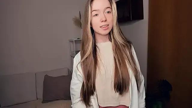 Try our streaming cams variety and talk on a personal level with our adorable girls streamers, showing off their bountiful shapes and dildos.
