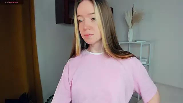 PollyDrover from StripChat