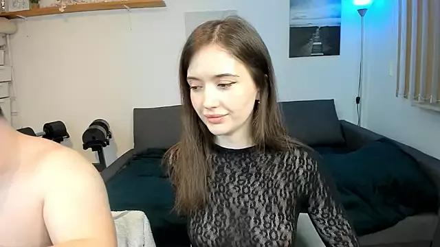 PollyFlame from StripChat