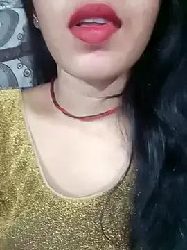 Poojashrma33 from StripChat