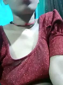 Poojashrma33 from StripChat