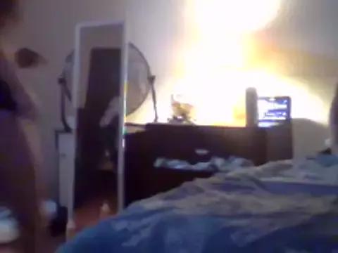 Poppalovesmamaafterhours from StripChat