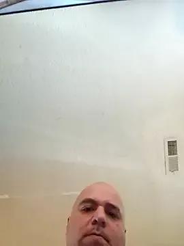 Poppalovesmamaafterhours from StripChat