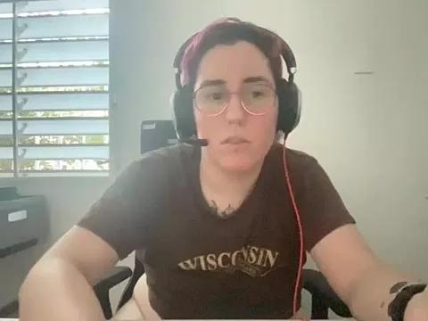 poppergirl69 from StripChat