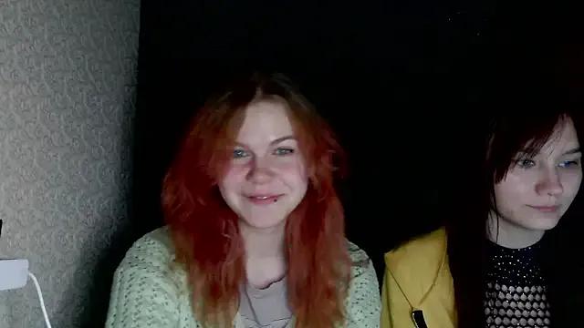 Poppy_sun from StripChat