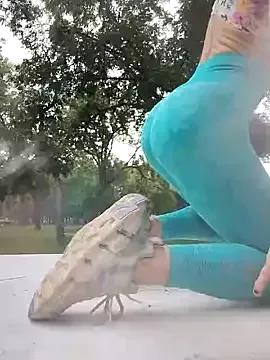 POPPY_XO from StripChat