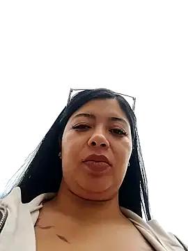 Pp-ari4na03 from StripChat