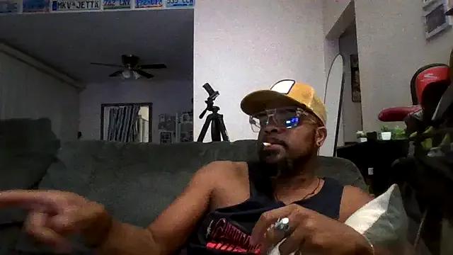 PRETTY_FLY_4aBiGUY from StripChat is Freechat