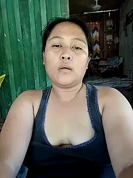 pretty_me092121 from StripChat is Freechat