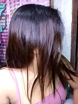 Pretty_me092121 from StripChat