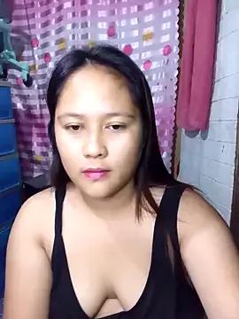 pretty_me092121 from StripChat is Freechat