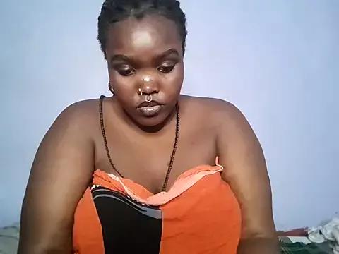 Prettydarkmimi from StripChat is Freechat