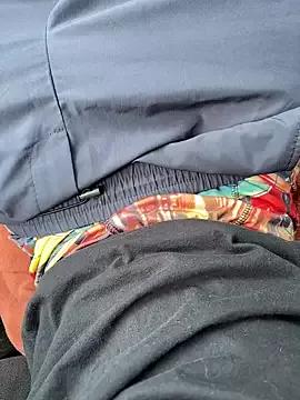 Prettydickboyy from StripChat is Freechat