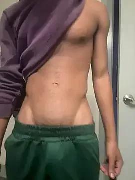 Prettydickboyy from StripChat is Freechat