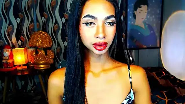 PrettyLatiina from StripChat is Freechat