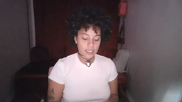 PrettyLittleProblem from StripChat is Freechat