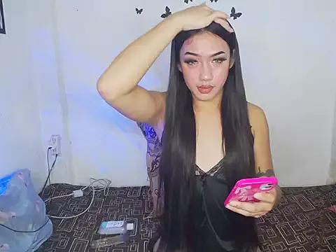 PrettyMeh from StripChat is Freechat