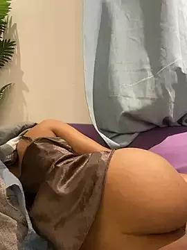 PrettyNina77 from StripChat is Freechat