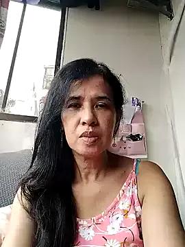 Prettysweetmum from StripChat is Freechat