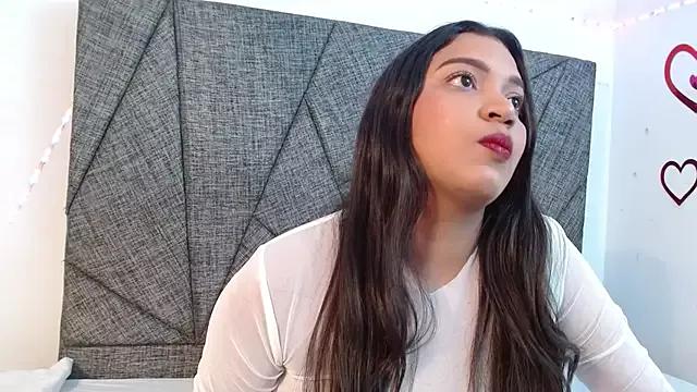 prettyy_rose from StripChat is Freechat