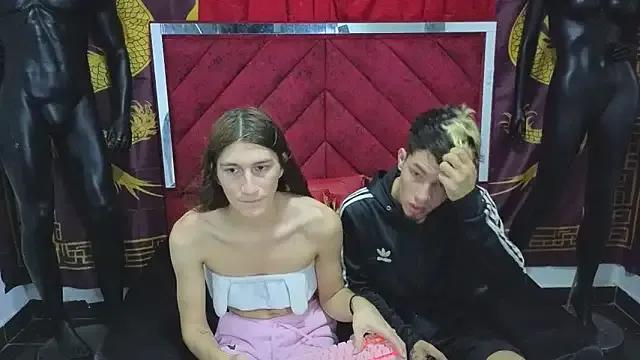 Pride_couple from StripChat is Freechat