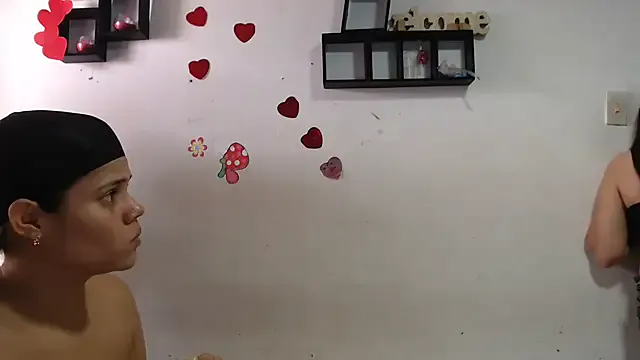 princesaslatinas from StripChat is Freechat