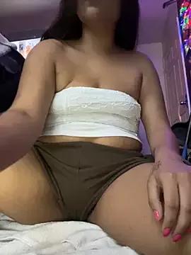 princessbella18 from StripChat is Freechat