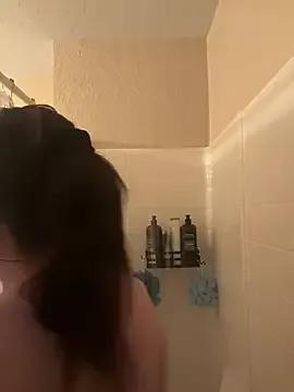 PrincessChloeBloom from StripChat is Freechat