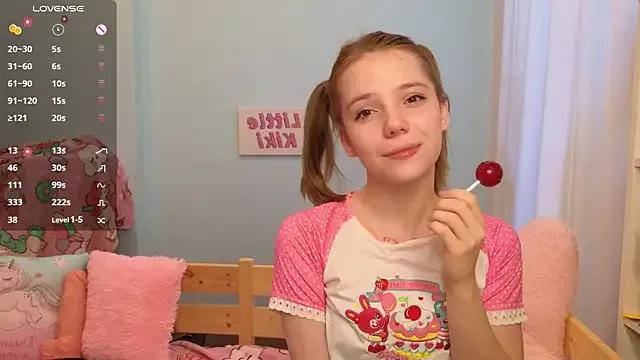 PrincessLittleKiki from StripChat is Freechat