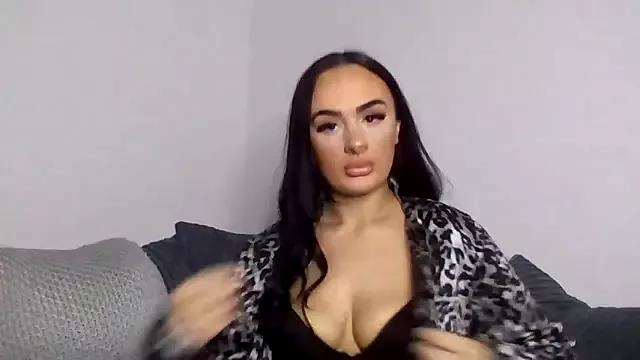 Try our streaming cams variety and talk on a personal level with our adorable girls streamers, showing off their bountiful shapes and dildos.