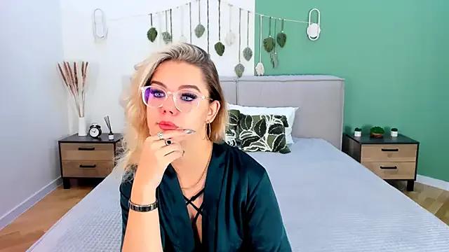PrincessSlay from StripChat is Freechat