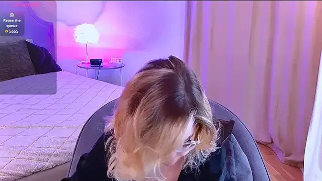PrincessSlay from StripChat is Freechat