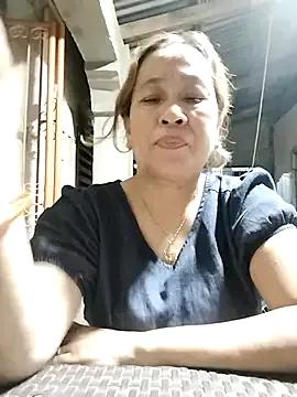 PrincessYna from StripChat is Freechat