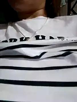 PrincessYna from StripChat is Freechat