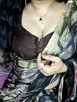 PRIYA_22 from StripChat